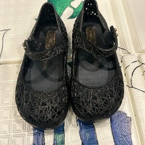 Mini Melissa Campana size 8
